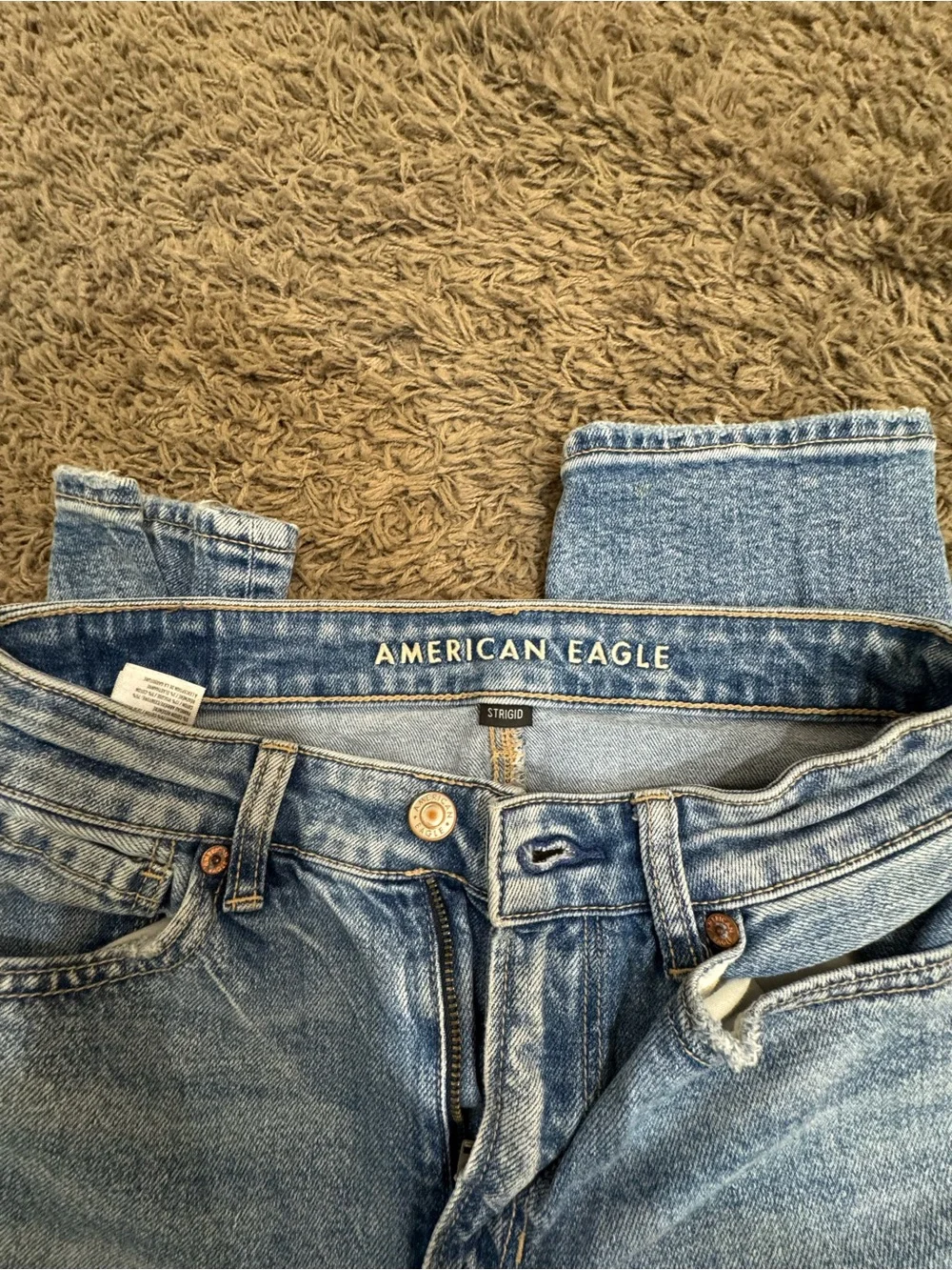 American Eagle Outfitters Light Blue Distressed Straight Leg Jeans